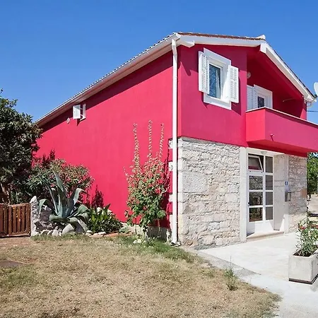 House 1997 *